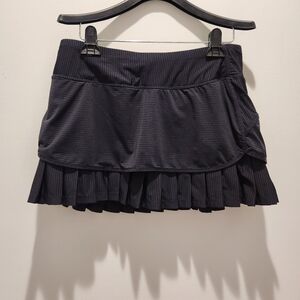 Athleta Good Match Womens Black Pleated Mini Skort - Medium - Zip Pocket